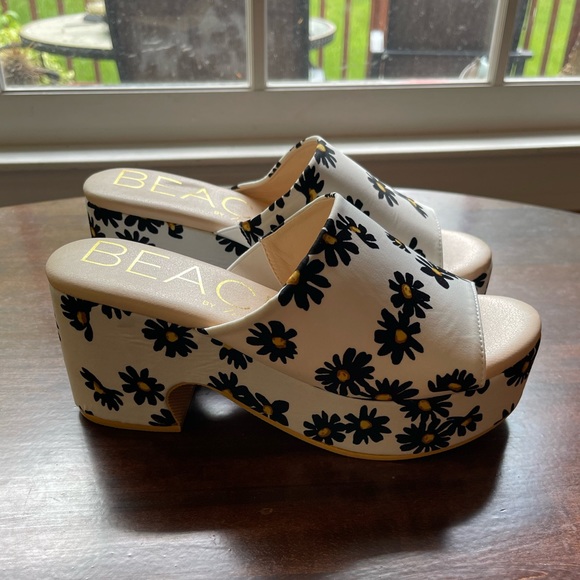 Anthropologie NWT Matisse Daisy Floral Platform Mules, sizes 8 & 10, comfy! - Picture 8 of 16
